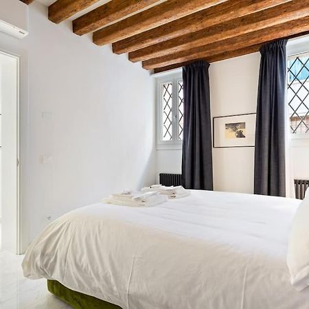 Dimora San Lorenzo Luxury Apartment Βενετία Εξωτερικό φωτογραφία