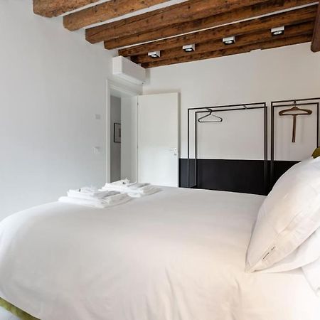 Dimora San Lorenzo Luxury Apartment Βενετία Εξωτερικό φωτογραφία