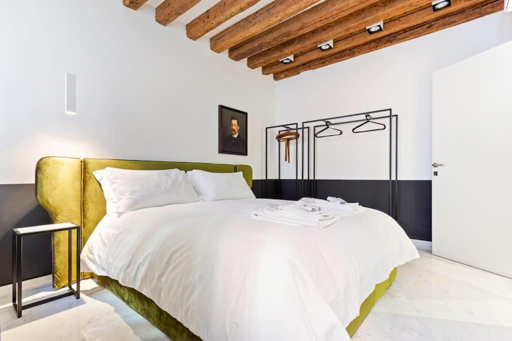 Dimora San Lorenzo Luxury Apartment Βενετία Εξωτερικό φωτογραφία