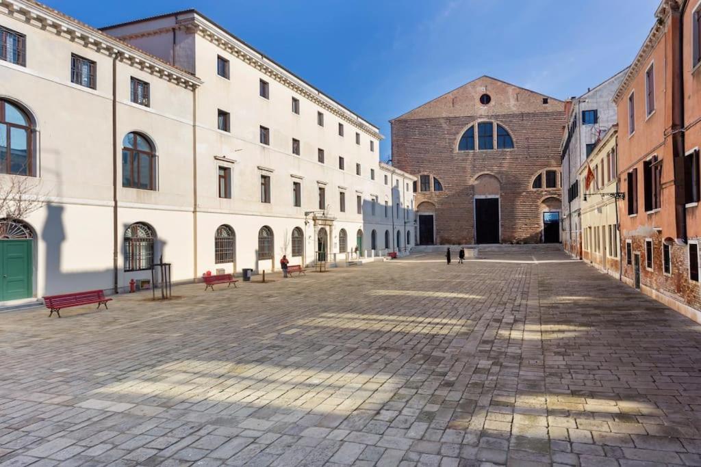 Dimora San Lorenzo Luxury Apartment Βενετία Εξωτερικό φωτογραφία